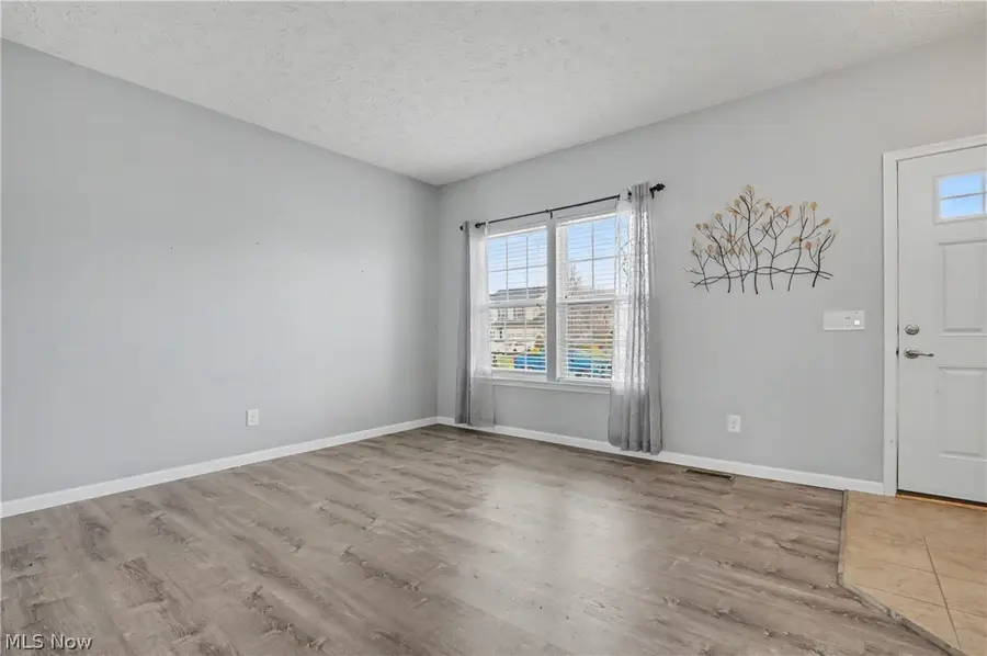 1246 Marsh Fern Lane, Akron, OH 44312 - #3