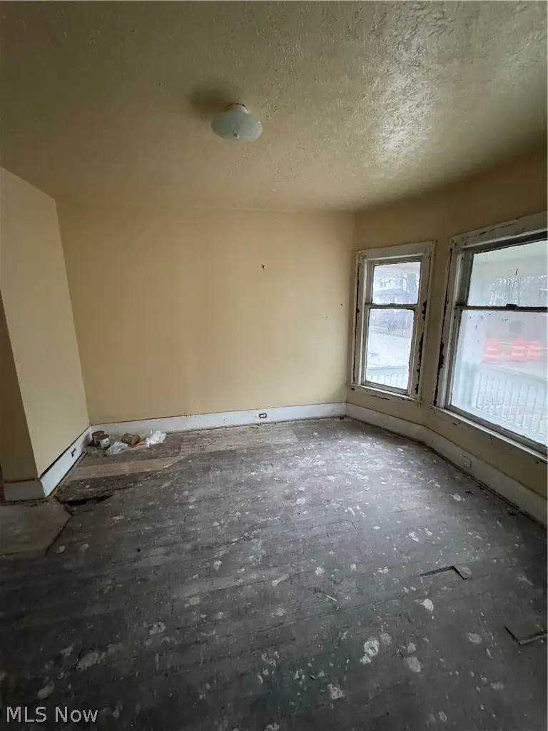 563 E 103rd Street, Cleveland, OH 44108 - #2