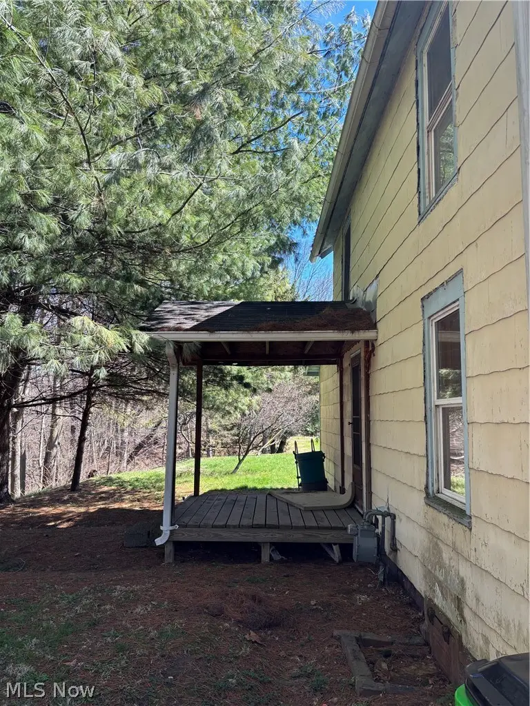 422 N 12th Street, Coshocton, OH 43812 - #2