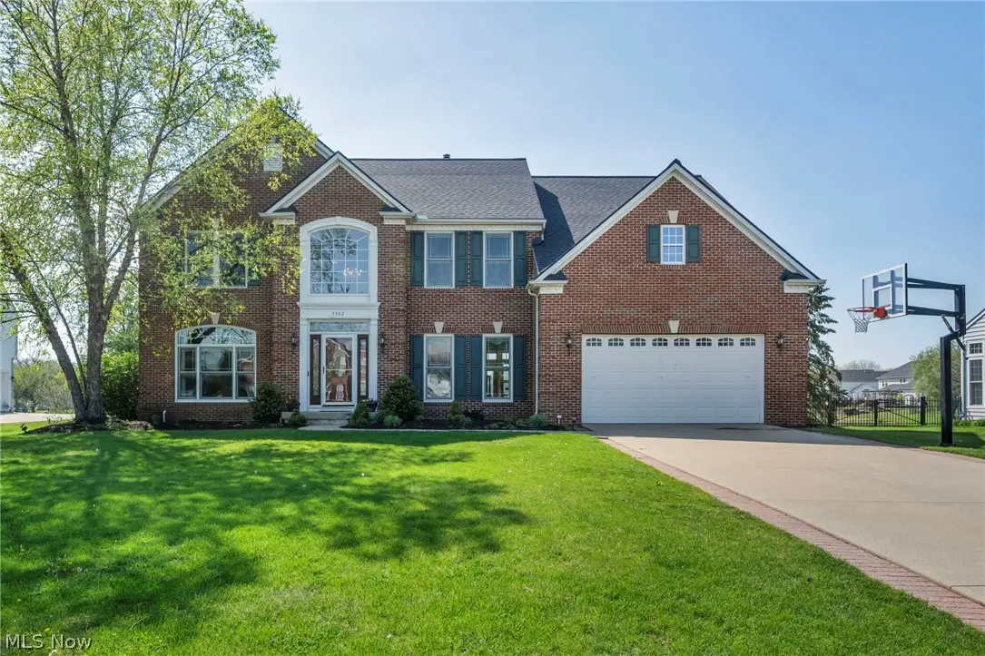 3382 Burgundy Circle, Avon, OH 44011 - #1