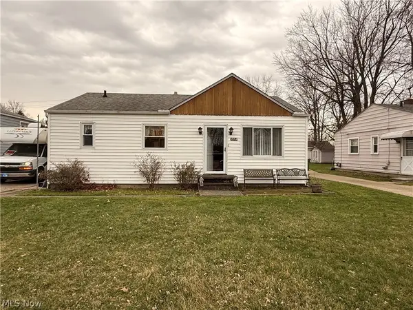 35288 Beach Park Avenue, Eastlake, OH 44095