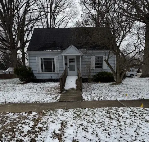 1561 Bradford, Warren, OH 44485 - #1