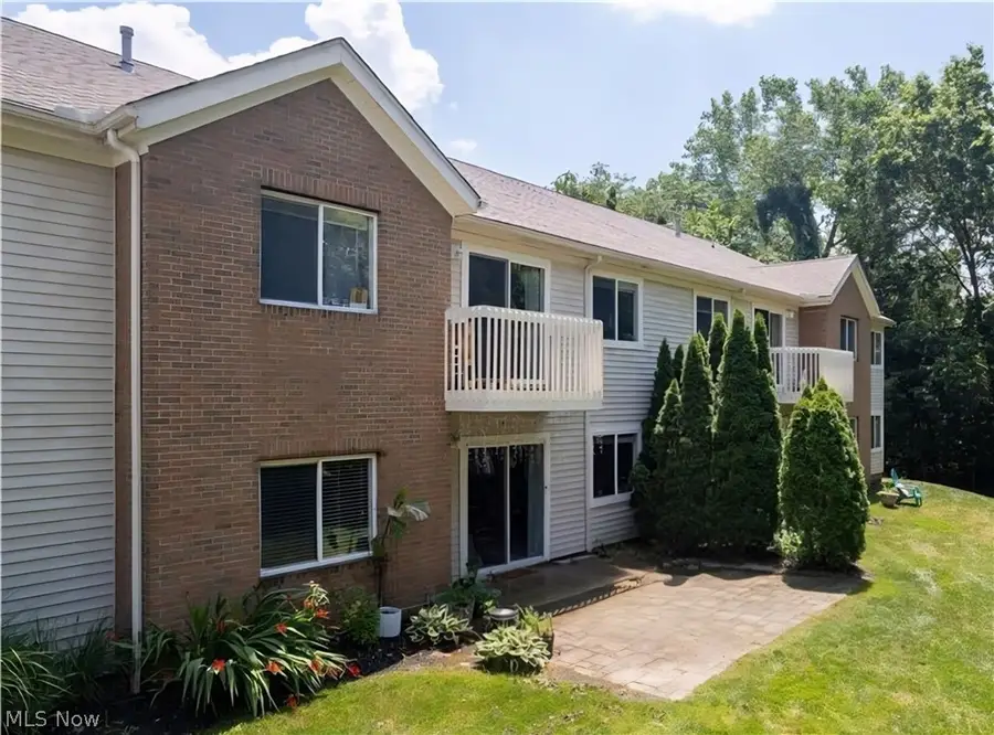 1452 Buckingham Gate Boulevard #D, Cuyahoga Falls, OH 44221 - #2