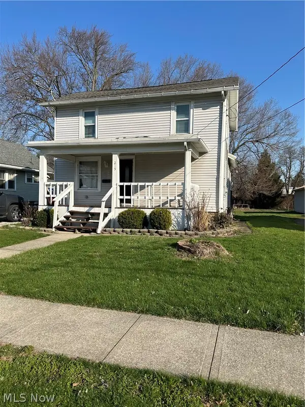 215 Woodlawn Avenue, Geneva, OH 44041