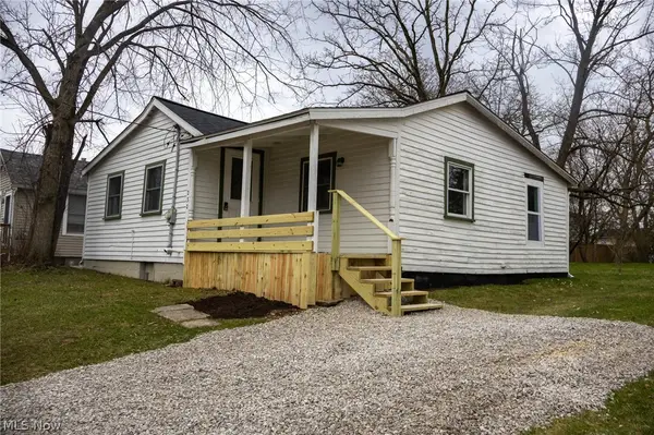 232 Howard Street, Medina, OH 44256