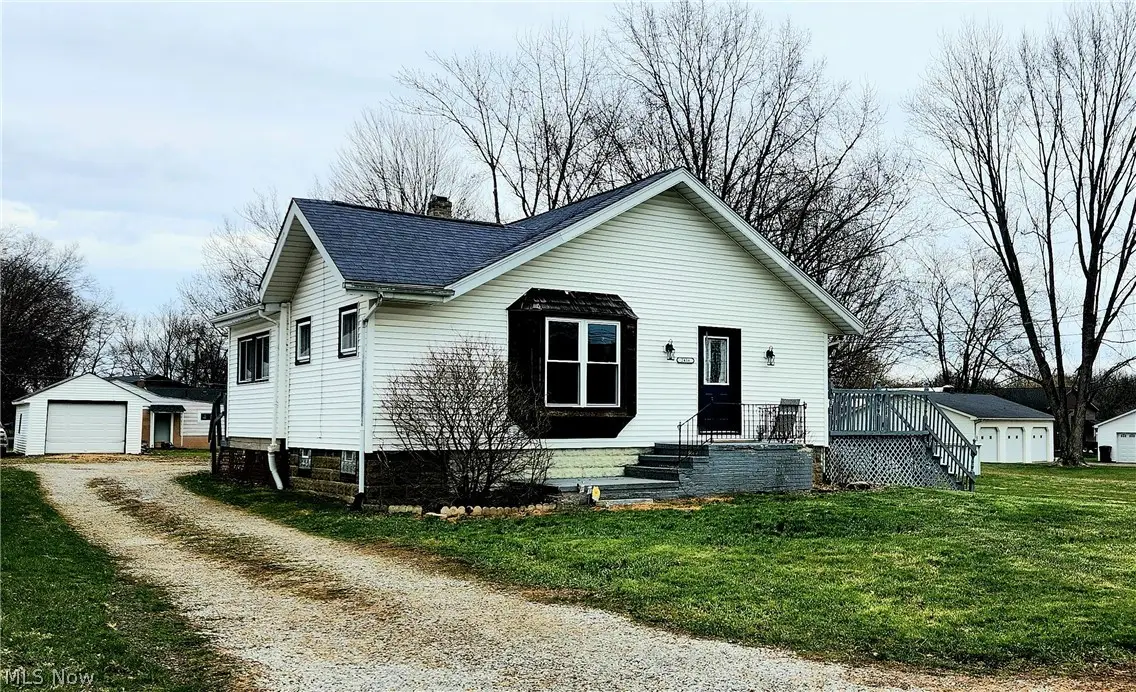 2416 Bakerwood Sw Drive, Massillon, OH 44647 - #1