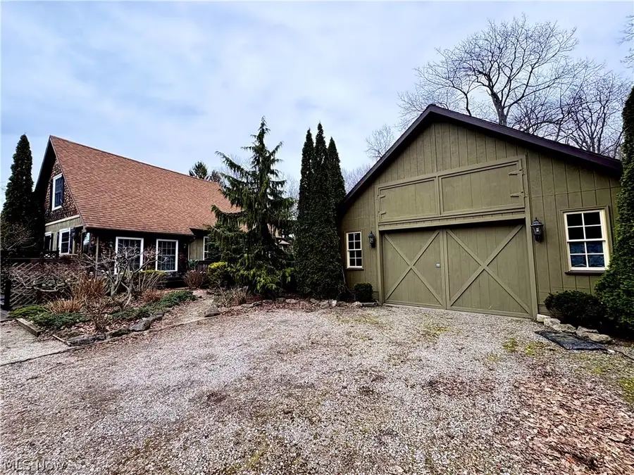 600 Lakeview Avenue, Conneaut, OH 44030 - #2