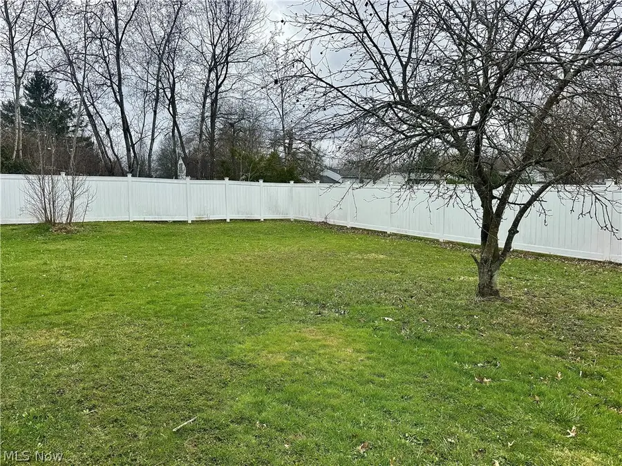 2173 Clearview Drive, Warren, OH 44483 - #3