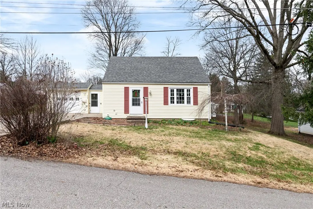 702 Sherwood Drive, Wooster, OH 44691 - #1