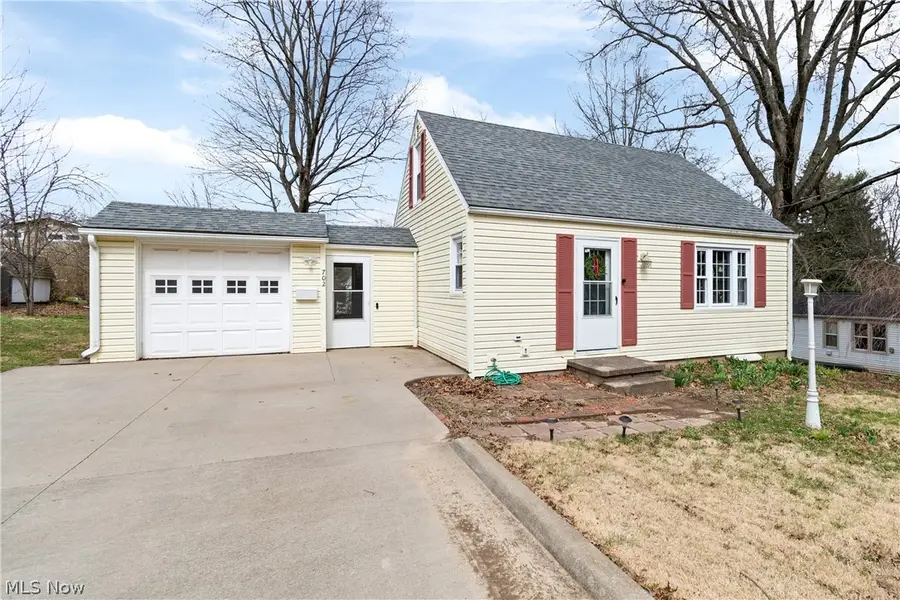 702 Sherwood Drive, Wooster, OH 44691 - #3