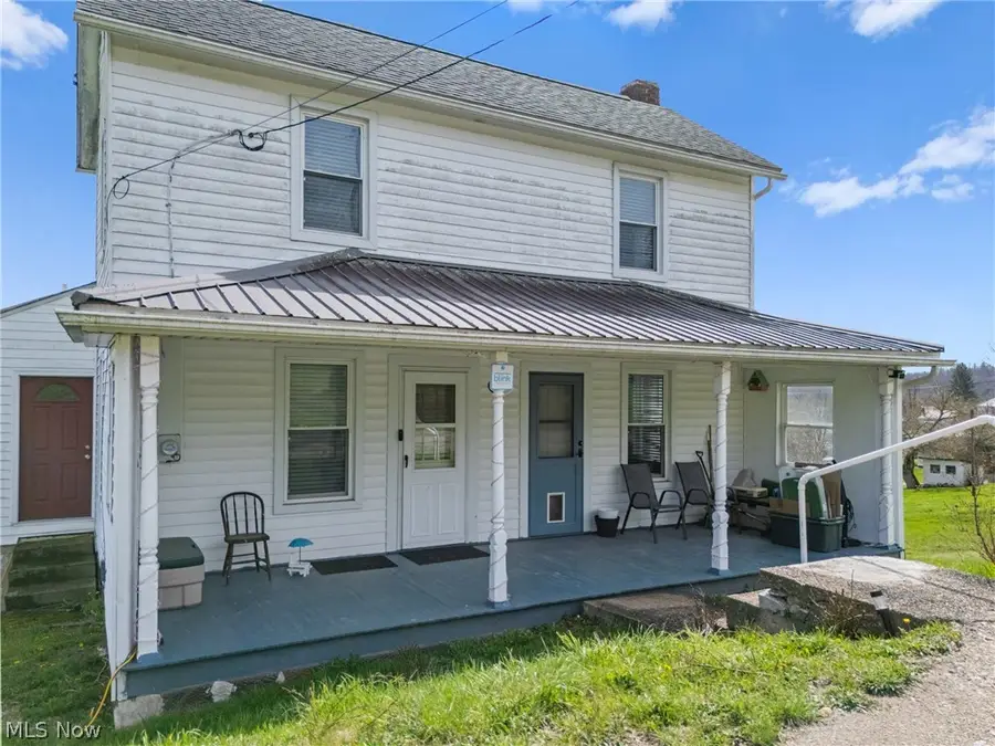 110 Dewey Avenue, Freeport, OH 43973 - #3
