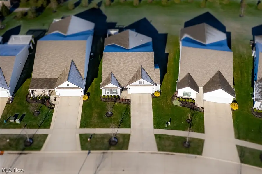 157 Kensington Way, Elyria, OH 44035 - #2