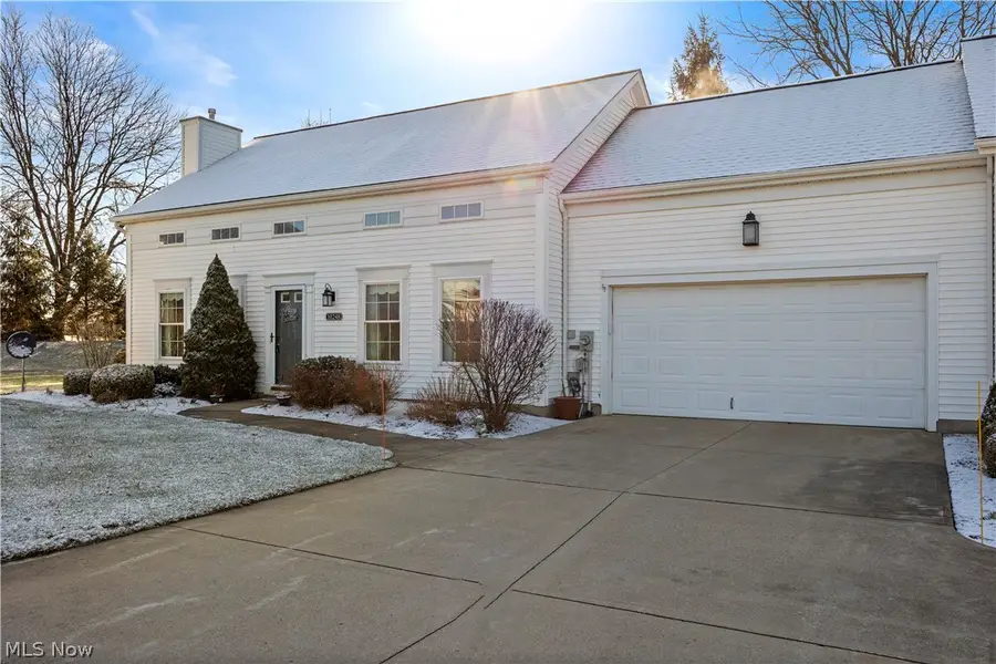 10248 Brighton Circle, Twinsburg, OH 44087 - #2