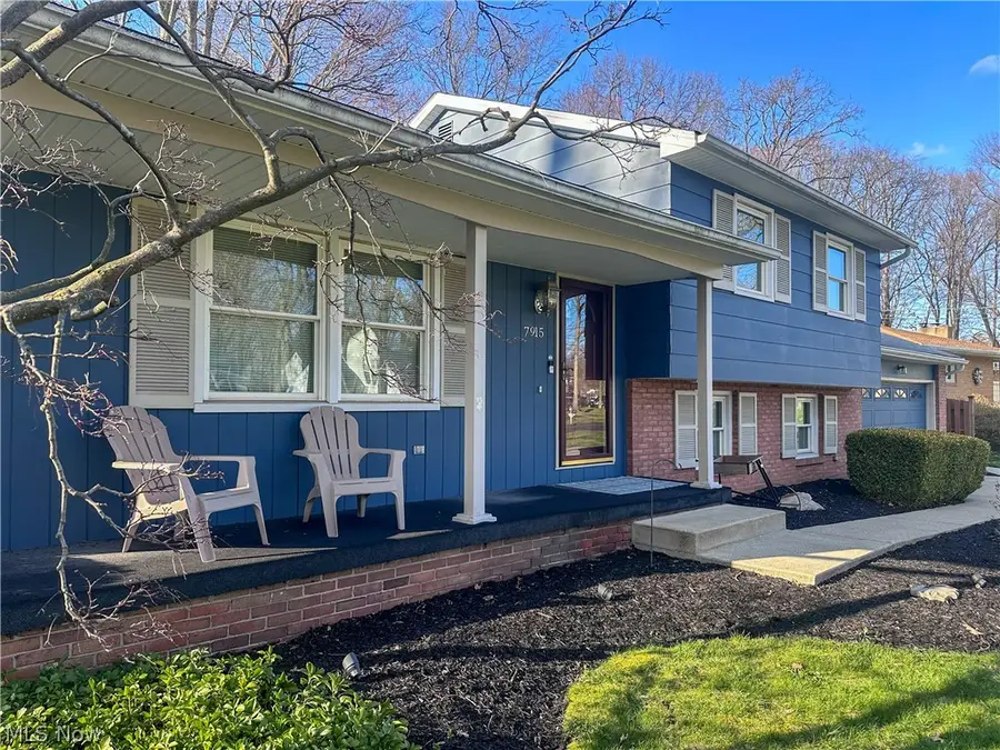 7915 Brookwood Ne Street, Warren, OH 44484 - #2