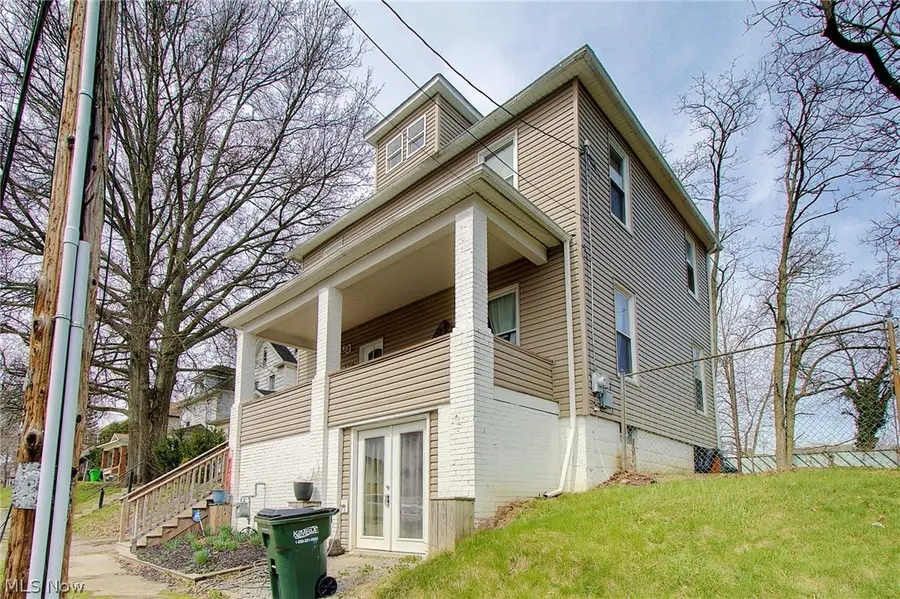 319 W Oxford Street, Alliance, OH 44601 - #2