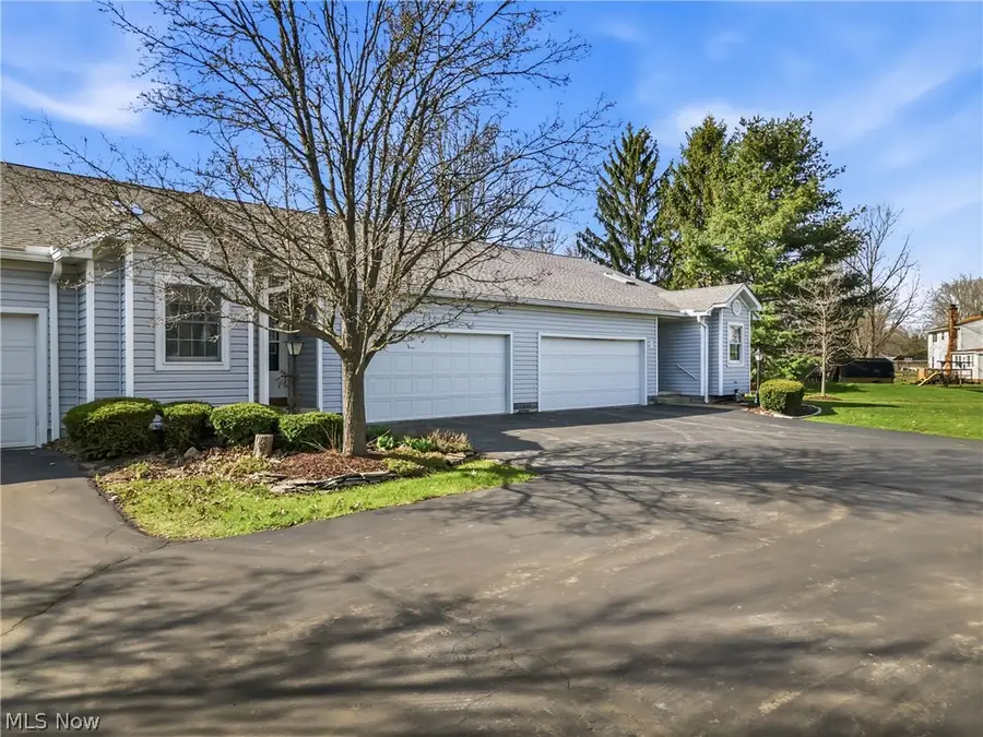 117 Greenfield Oval, Warren, OH 44483 - #3