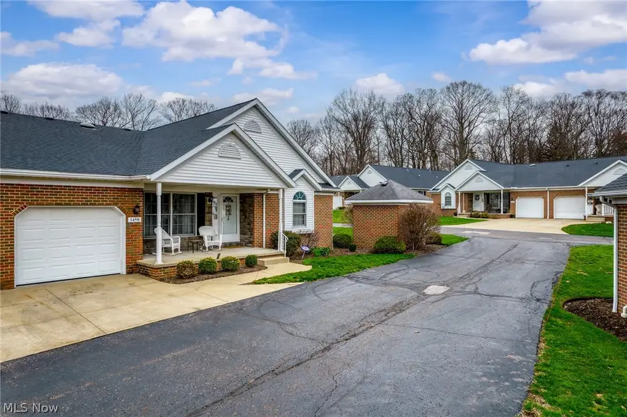 1450 Cove Nw Street, Uniontown, OH 44685 - #3