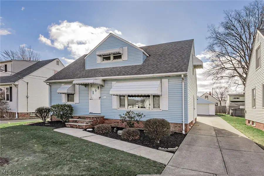 30104 Warren Road, Wickliffe, OH 44092 - #2