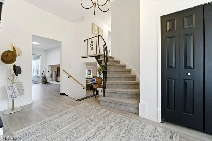 25726 Hidden Acres Drive, Westlake, OH 44145 - #2