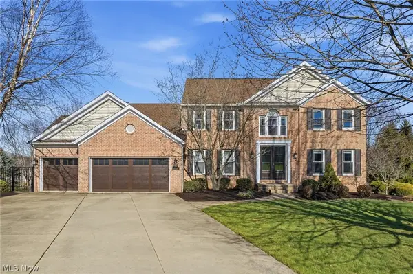 6625 Olde Stone Ne Circle, Canton, OH 44721