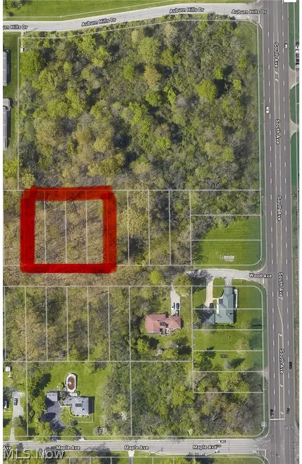 Wood Avenue, Boardman, OH 44512