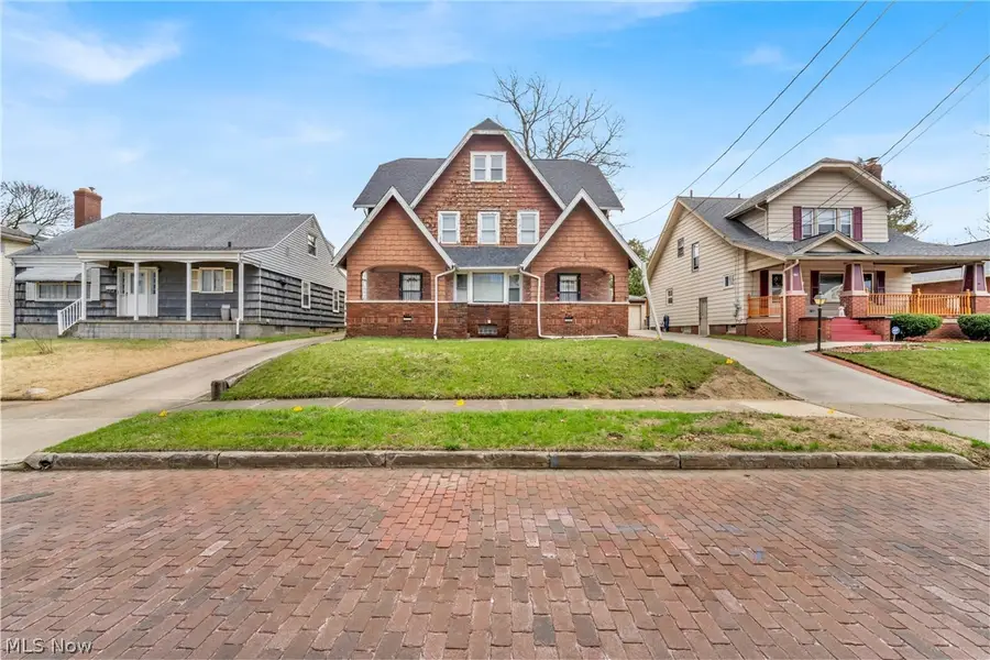 967 Oakland Avenue, Akron, OH 44310 - #2