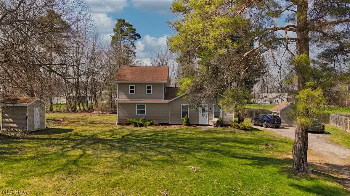 819 Fairfield Avenue, Columbiana, OH 44408 - #1