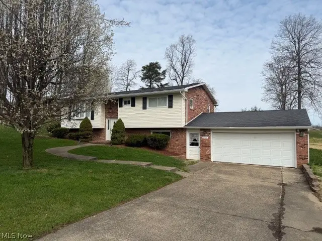 245 Kittle Street, Williamstown, WV 26187 - #2