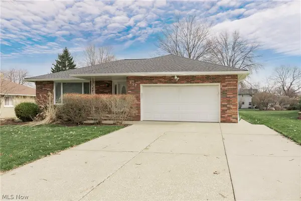 657 Lander Drive, Highland Heights, OH 44143