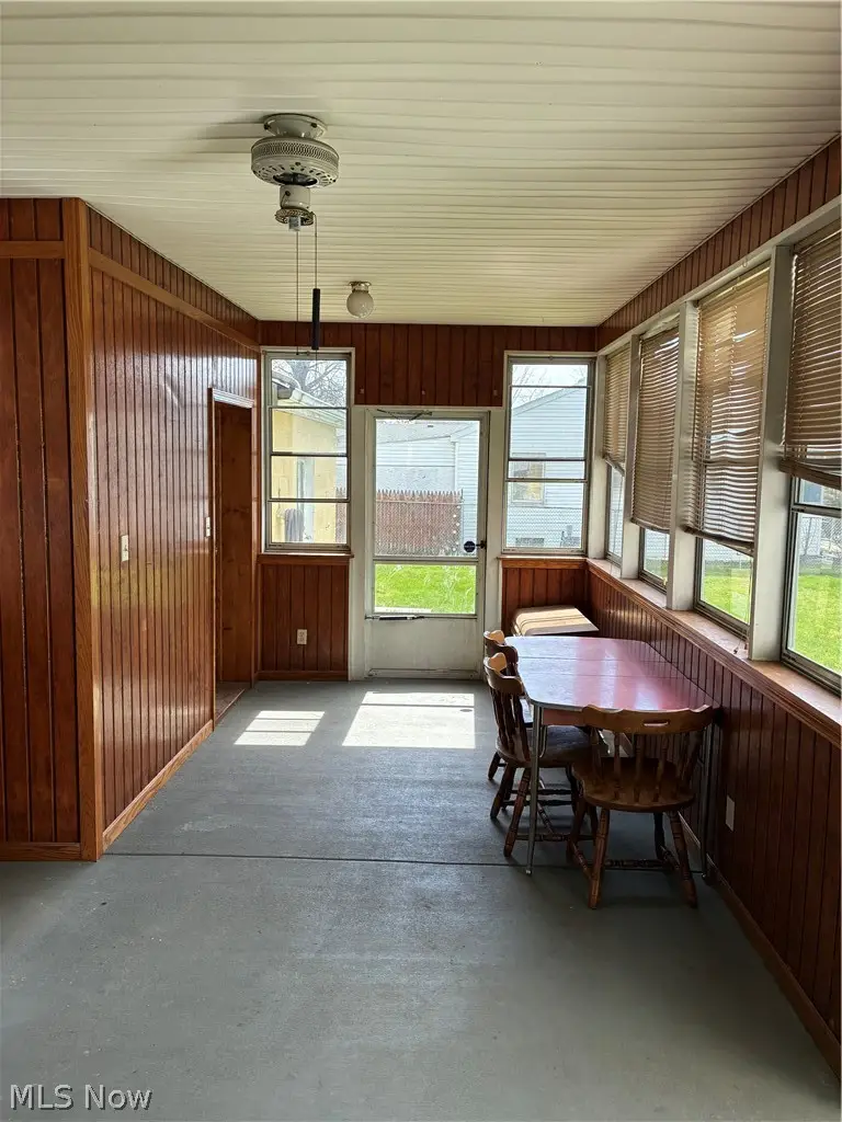 331 Wood Avenue, Niles, OH 44446 - #2