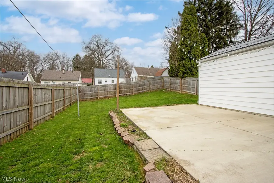 716 Washington Street, Wooster, OH 44691 - #2