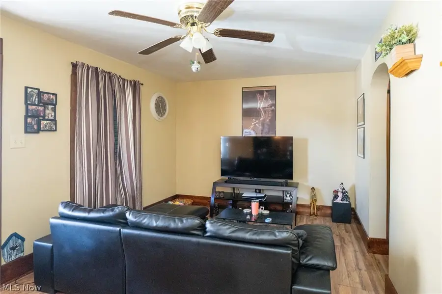 2204 Commerce Street, Wellsburg, WV 26070 - #3