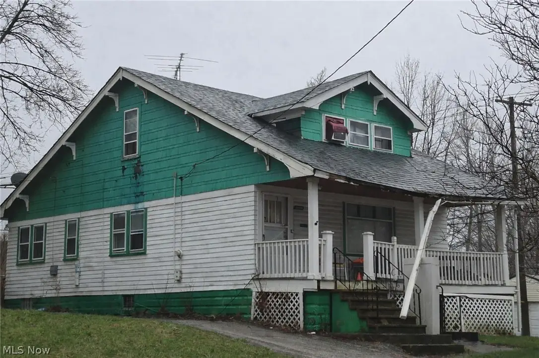12000 Holborn Avenue, Cleveland, OH 44105 - #1