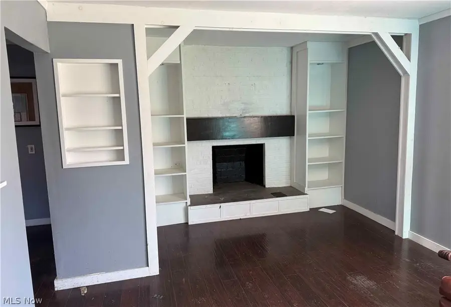 425 Second Street, Brewster, OH 44613 - #3