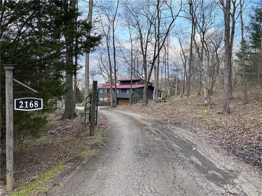 2168 Earl Drive, Zanesville, OH 43701 - #2