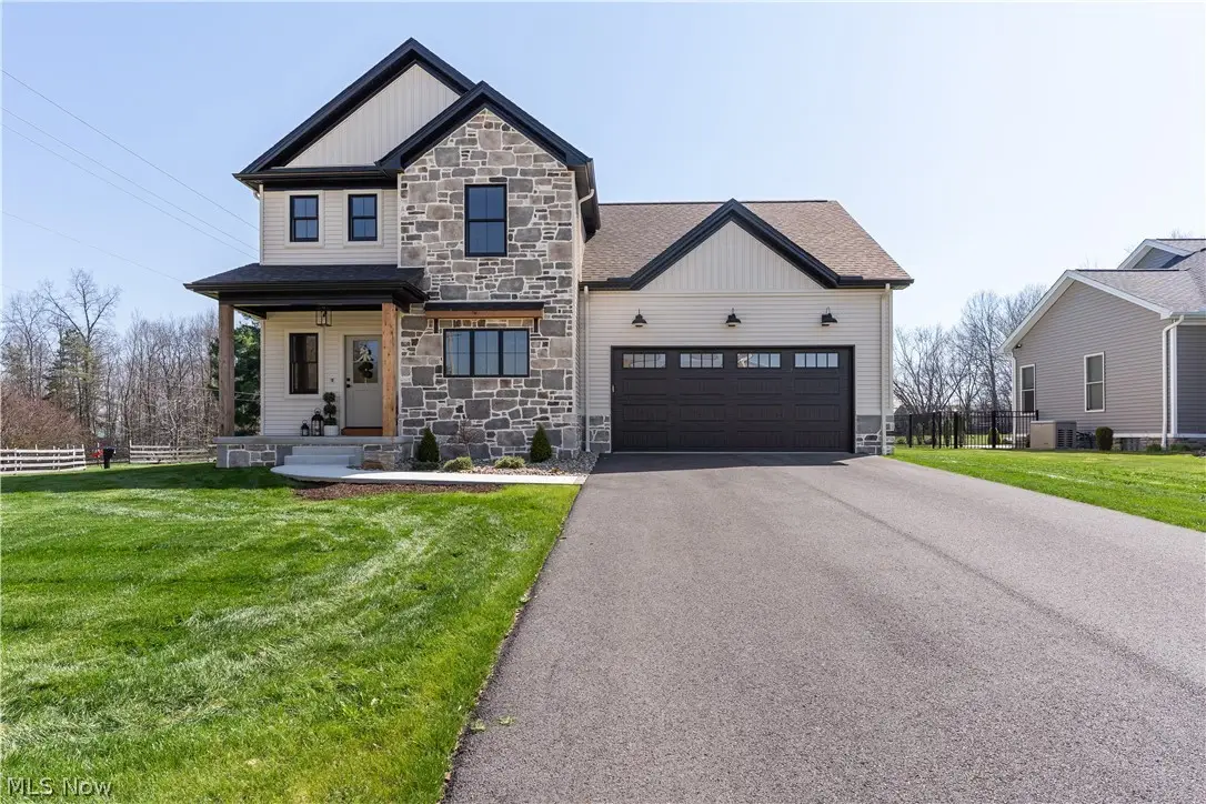 782 Radcliffe Pass, Columbiana, OH 44408 - #1