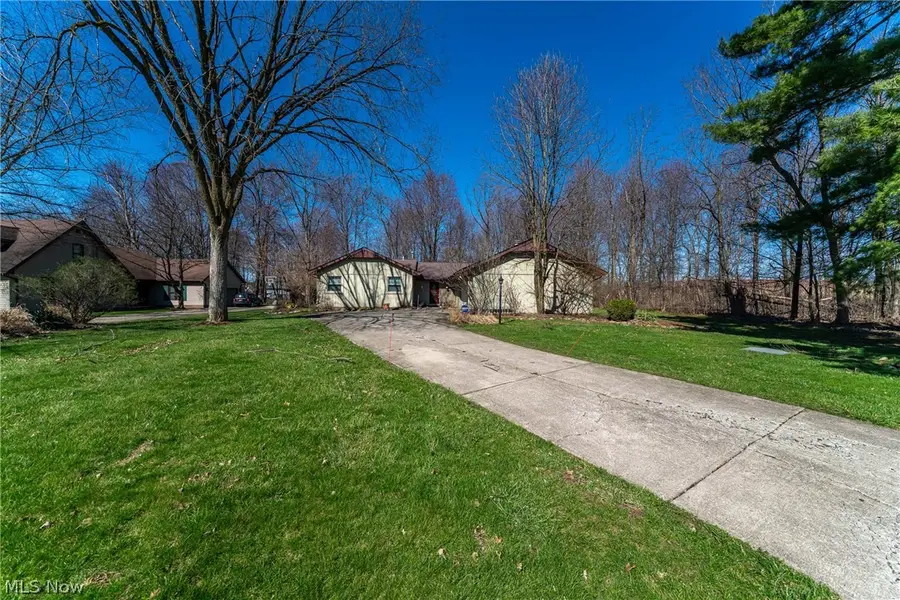 19717 Sagamore Road, Walton Hills, OH 44146 - #3