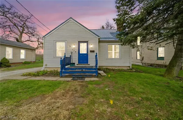 729 W Main Street, Geneva, OH 44041