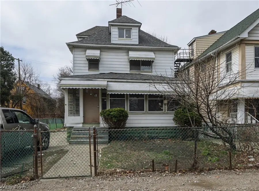 686 E 92nd Street, Cleveland, OH 44108 - #2