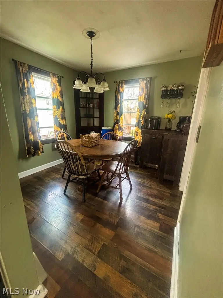 804 15th Sw Street, Massillon, OH 44647 - #3