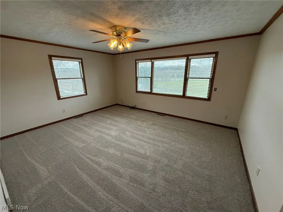 2286 Stonecreek Sw Road, New Philadelphia, OH 44663 - #3