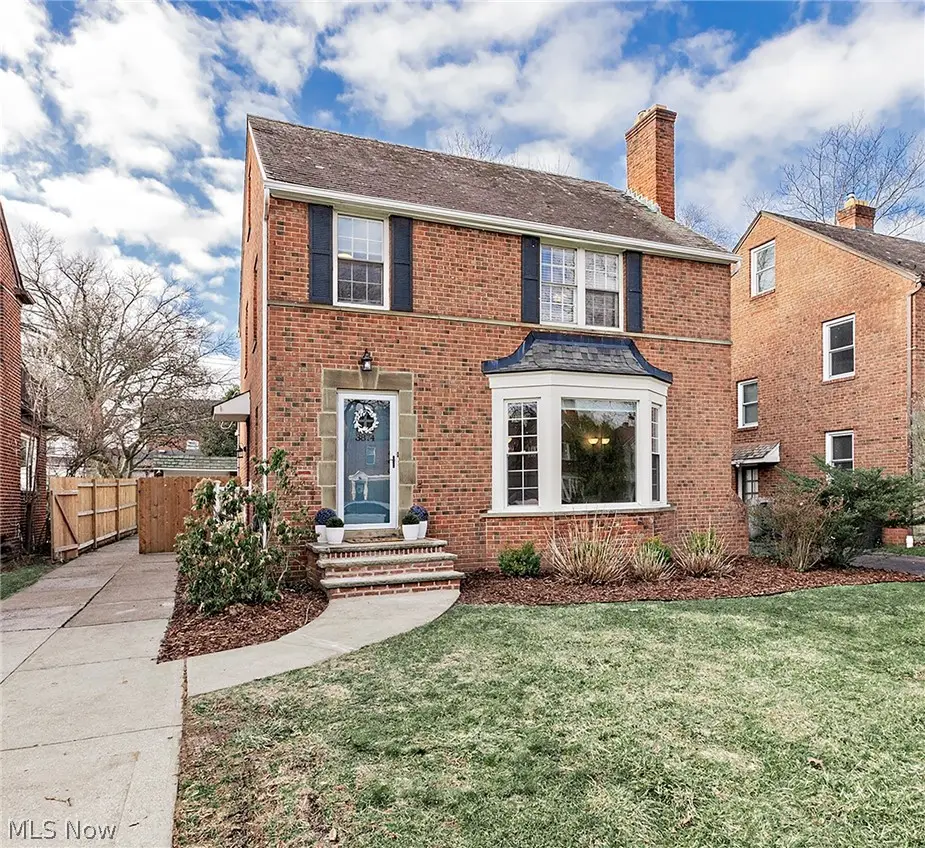 3874 Grenville Road, University Heights, OH 44118 - #1