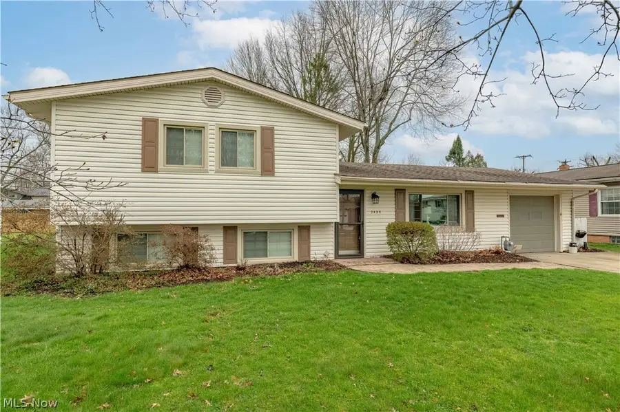 2435 Eastern Avenue, Alliance, OH 44601 - #2