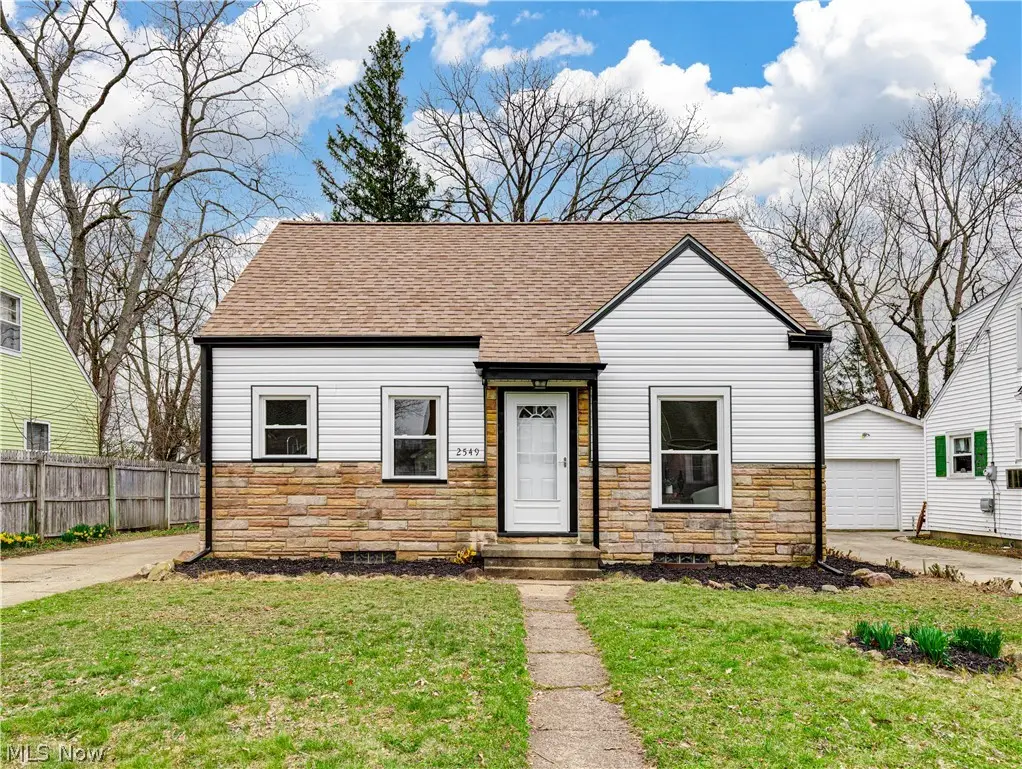 2549 26th Street, Cuyahoga Falls, OH 44223 - #1