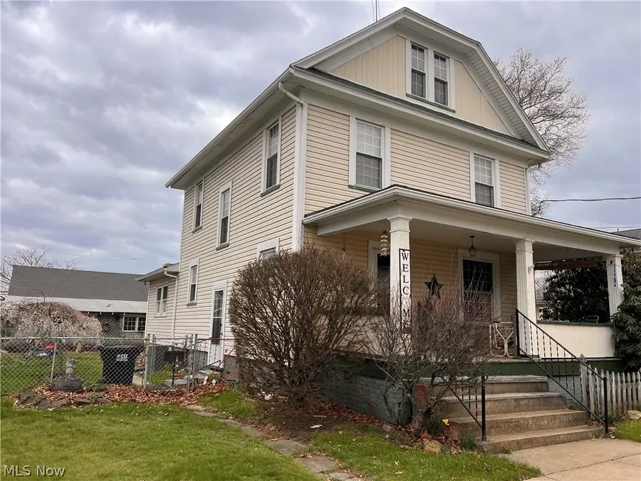 189 W Martin Street, East Palestine, OH 44413 - #2