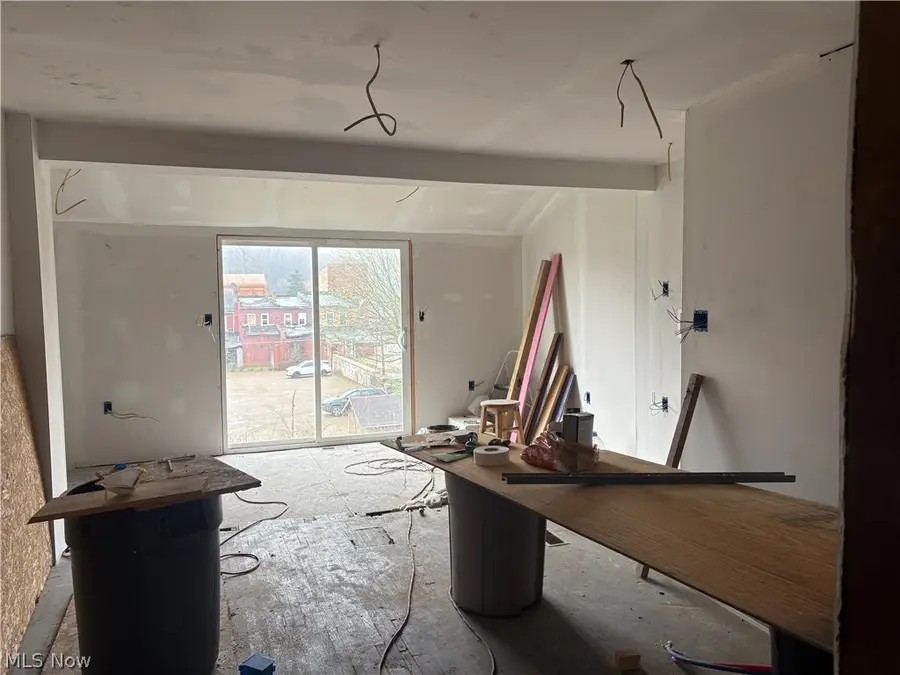 122 W Chestnut Street, Lisbon, OH 44432 - #3