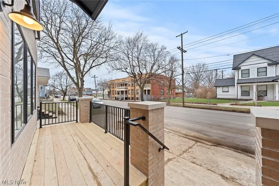4711 Bridge Avenue, Cleveland, OH 44102 - #3