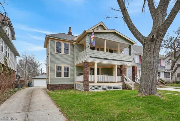 3221 Bradford Road, Cleveland Heights, OH 44118