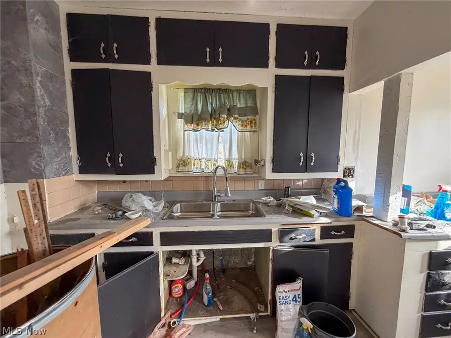 2233 Glenwood Avenue, Youngstown, OH 44511 - #3