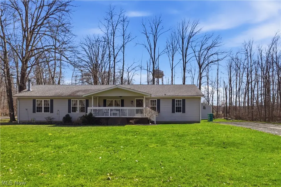 898 Longshadow Drive, Roaming Shores, OH 44084 - #2
